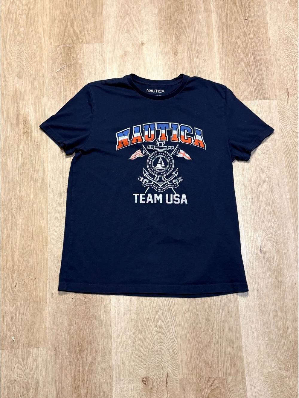 Nautica Navy Graphic Tee Men’s Size Large Anchor USA T-Shirt Casual